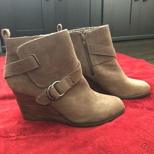 Lucky Brand suede ankle wedge boot